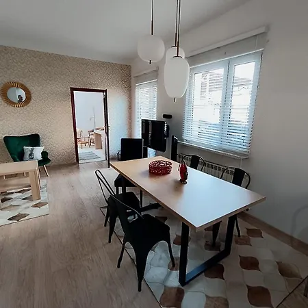 Villa Starosadecki Zakatek Ószandec